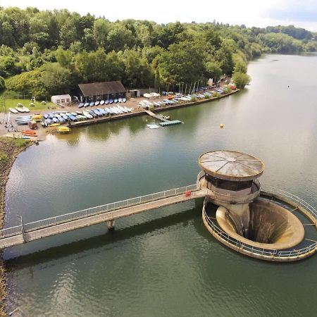 Quirky Vintage Horsebox Conversion With Stunning Views Of Ardingly Reservoir Balcombe Eksteriør bilde