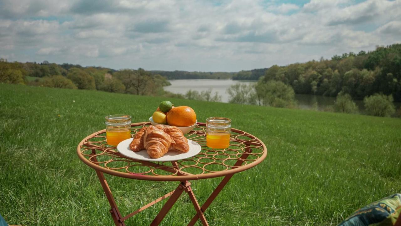 Quirky Vintage Horsebox Conversion With Stunning Views Of Ardingly Reservoir Balcombe Eksteriør bilde