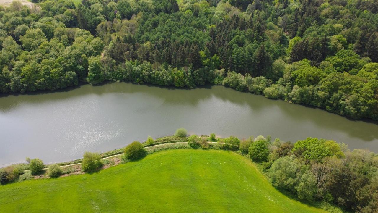 Quirky Vintage Horsebox Conversion With Stunning Views Of Ardingly Reservoir Balcombe Eksteriør bilde